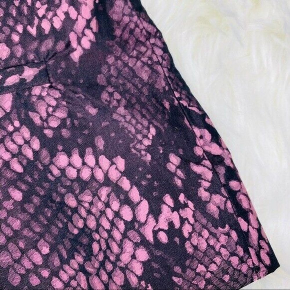 Women’s Pink Snake-Print Jacket - Picture 2 of 8